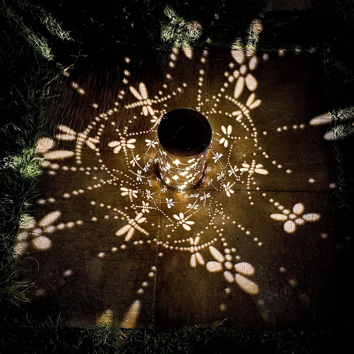 dragonfly garden light

